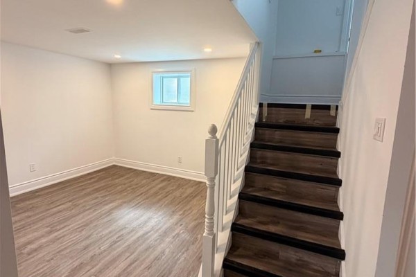 246 East 27th Street, Hamilton, ON, photo 3
