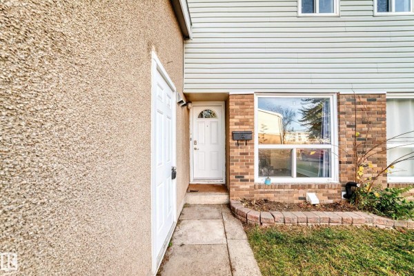 Primary Bedroom - 246 Grandin Vg, St  Albert, AB T8N2J3 Photo 4
