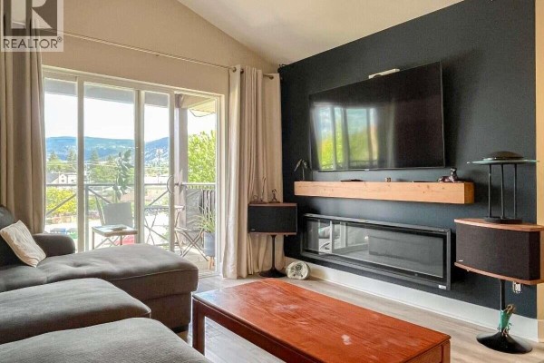 Kitchen - 246 Hastings Avenue Unit# 405, Penticton, BC V2A2V6 Photo 3