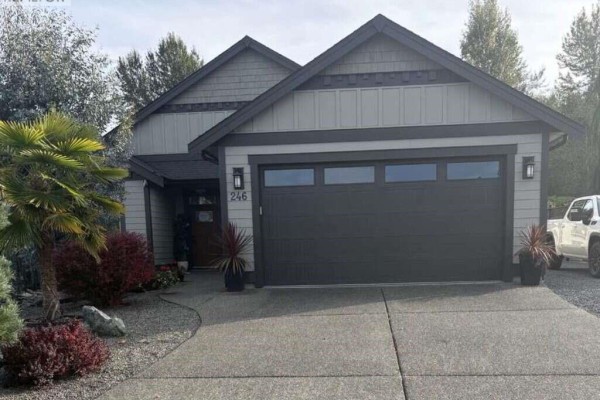 Residential for sale at 246 Lodgepole Dr, Parksville, BC - MLS® 9awvrb