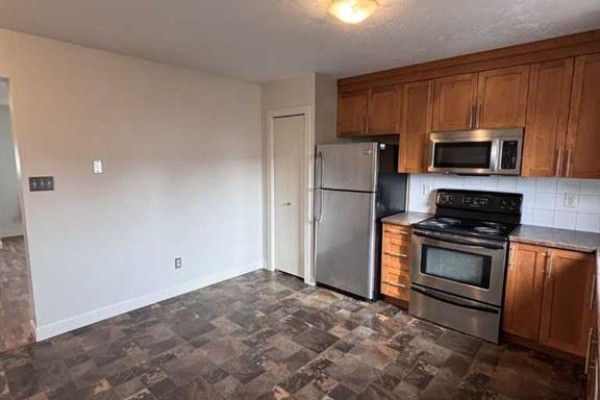 246 Mt Alderson Crescent W, Lethbridge, AB T1K6V8 Photo 4