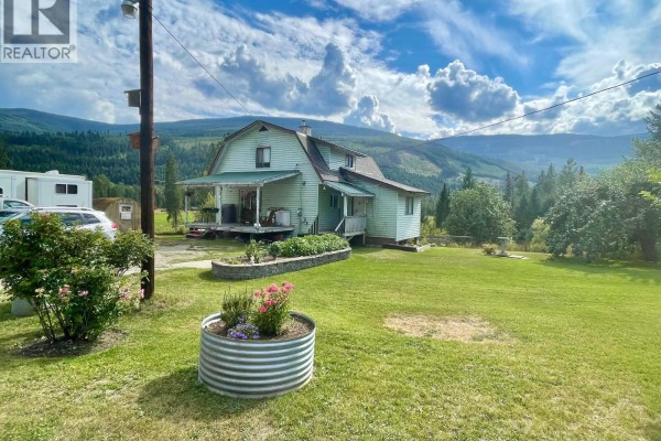 2460 Pye Road Road, Clearwater, BC, photo 3