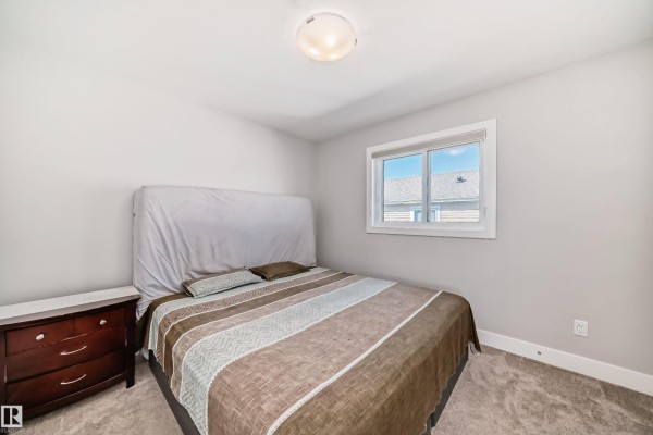Den - 2464 15 Av Nw Nw, Edmonton, AB T6T2L3 Photo 5