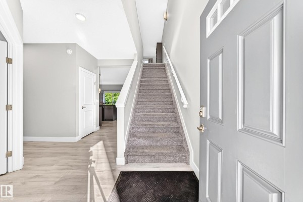 Kitchen - 247 Annandale Cr, Sherwood Park, AB T8H1B3 Photo 3