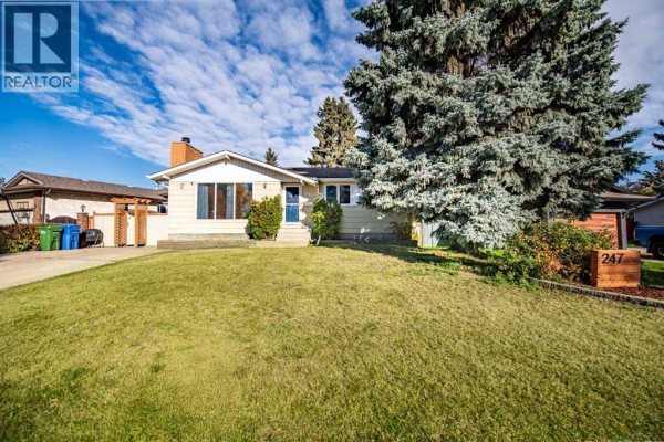 Kitchen - 247 Barrett Drive, Red Deer, AB T4R1H9 Photo 2