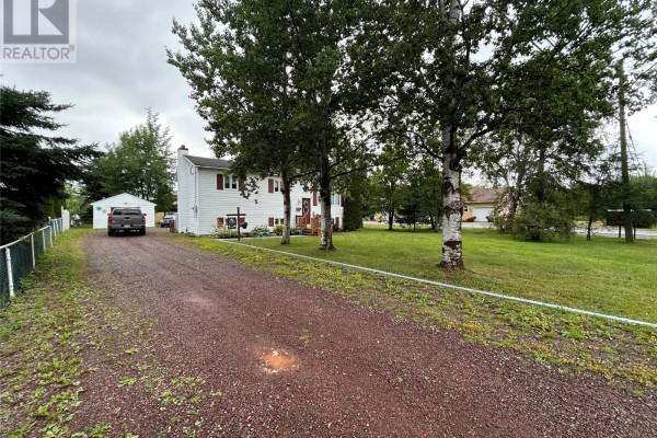 Bath (# pieces 1-6) - 247 Grenfell Heights, Grand Falls Windsor, NL A2A2J2 Photo 2