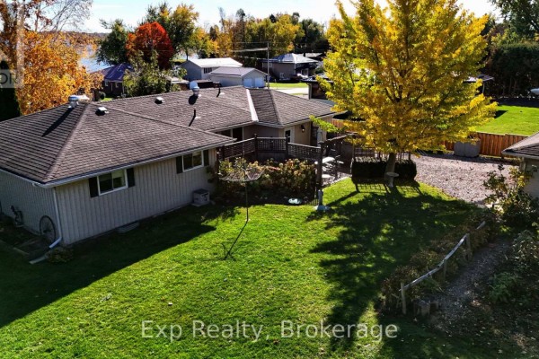 247 Lakeshore Drive, Kawartha Lakes, ON K0M1A0 Photo 4