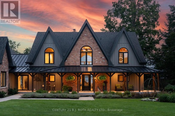 Other - 247 Lakeshore Road E, Oro Medonte, ON L0L2E0 Photo 3
