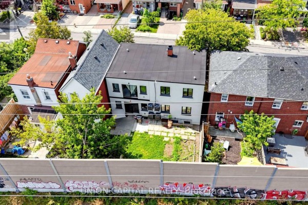 247 Prescott Avenue, Toronto, ON M6N3G9 Photo 4