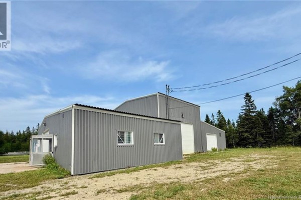 247 Rue Du Pêcheur Nord, Lameque, NB E8T1K8 Photo 3