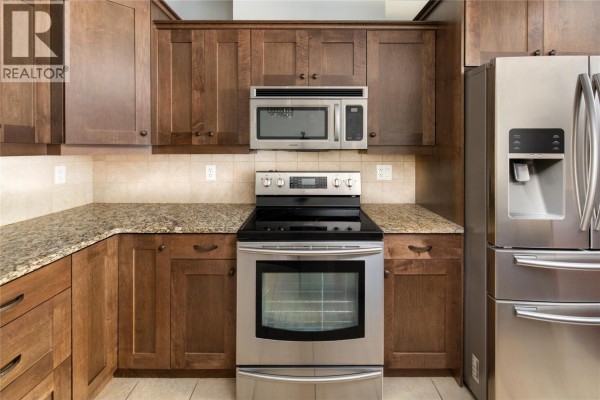 Full ensuite bathroom - 2470 Tuscany Drive Unit# 405, Shannon Lake, BC V4T3G8 Photo 4