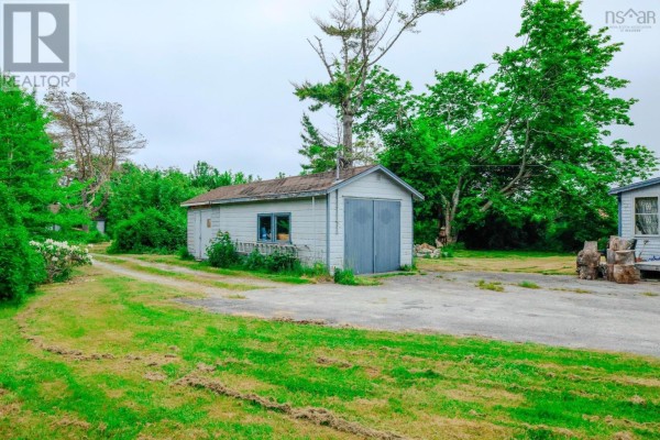 Den - 2471 Highway 3, Barrington West, NS B0W1E0 Photo 5
