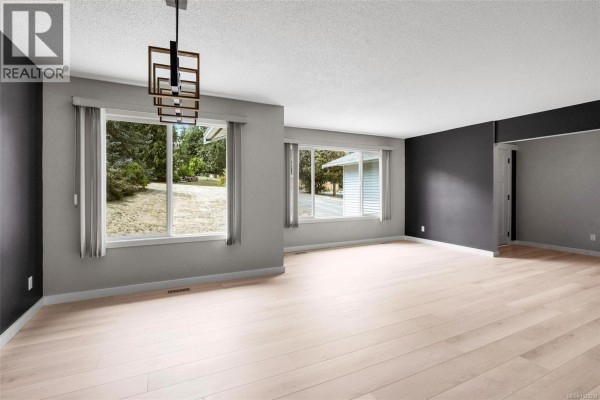 Laundry room - 2473 Bidston Rd, Mill Bay, BC V0R2P4 Photo 4