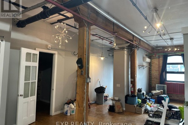 2474 - 2480 Dundas Street W, Toronto, ON M6P1W9 Photo 5