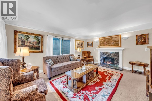2474 E 5th Avenue, Vancouver, BC V5M1M5 Photo 3