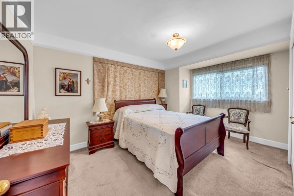 2474 E 5th Avenue, Vancouver, BC V5M1M5 Photo 5