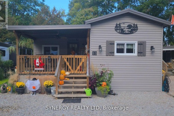 24749 Park Street, Strathroy Caradoc, ON N7G1P4 Photo 2
