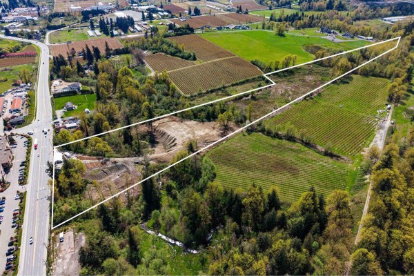 2475 Mt Lehman Road, Abbotsford, BC V4X2N2 Photo 3