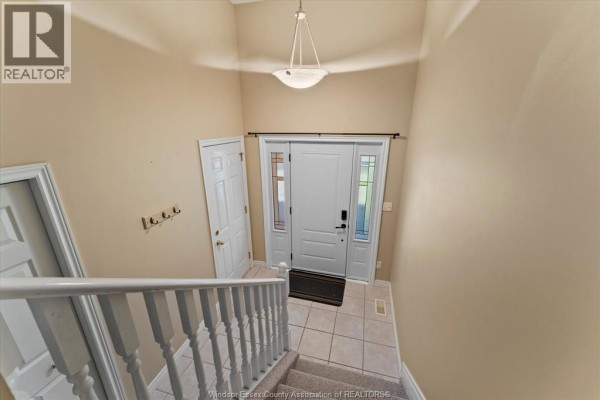 2476 Luxury, Windsor, ON, photo 3