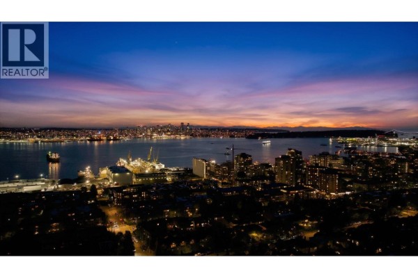 248 E 6th Street, North Vancouver