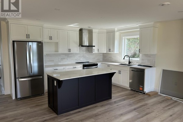 Kitchen - 248 Ferry Road, Cornwall, PE C0A1H4 Photo 2