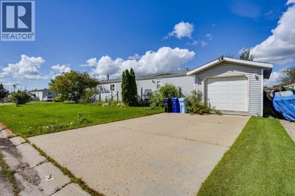 Bedroom - 248 Palomino Close, Fort Mcmurray, AB T9H5M2 Photo 3