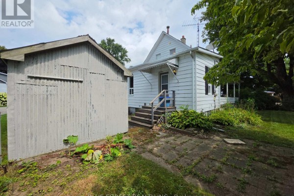248 Ridout Street, West Elgin, ON N0L2C0 Photo 5