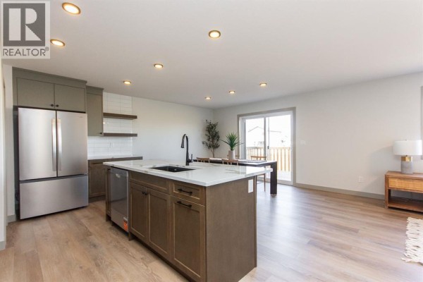 2pc Bathroom - 248 Turnbull Close, Red Deer, AB T4P3H9 Photo 4