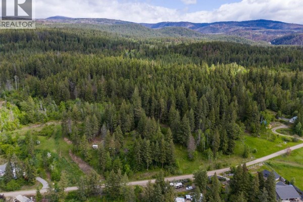 2481 Squilax Anglemont Road Unit# 23, Lee Creek, BC V0E1M0 Photo 3