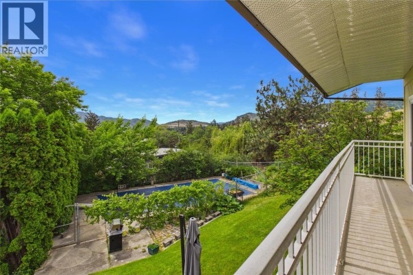 2483 Chieftain Road, West Kelowna, BC, photo 2