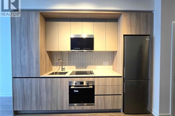 Living room/Dining room - 2485 W Eglinton Avenue Unit# 708, Mississauga, ON L5M2T1 Photo 3