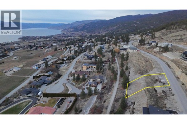 2485 Workman Place, Naramata, BC V0H1N1 Photo 5
