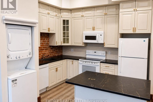 249-253 Front Street, Belleville, ON K8N2Z6 Photo 5