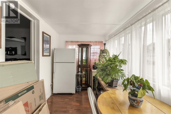 Porch - 249 John St, Sault Ste  Marie, ON P6A1P4 Photo 4