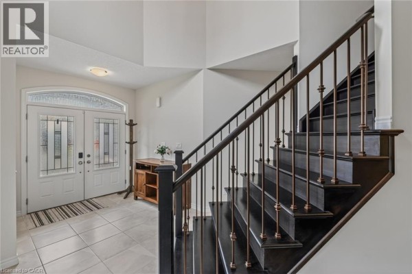 4pc Bathroom - 249 Woodway Trail, Simcoe, ON N3Y0C7 Photo 5