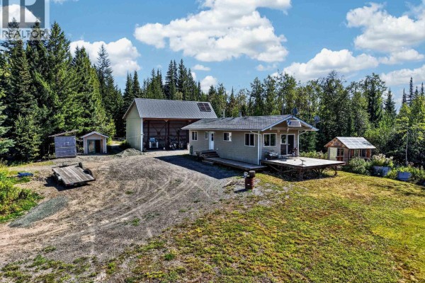 24905 Beaver Forest Road, Shelley, BC, photo 2