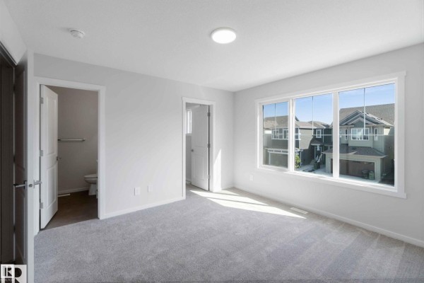 Kitchen - 2491 Alces Li Sw, Edmonton, AB T6X1A7 Photo 3