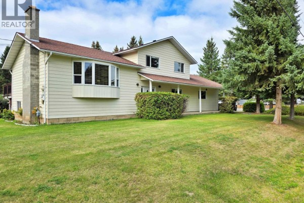 2491 Sing Street, Quesnel