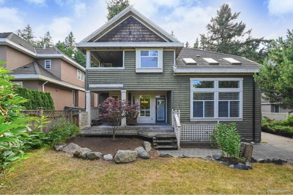 2492 148 Street, Surrey, BC V4P1N5 Photo 4