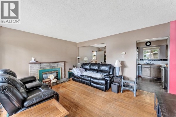 24931 121 Avenue, Maple Ridge, BC V4R2A6 Photo 4