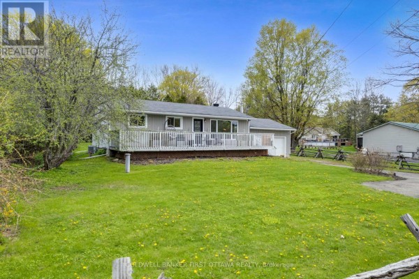 Kitchen - 2498 Rideau Ferry Road, Drummond/north Elmsley, ON K7H3C7 Photo 2