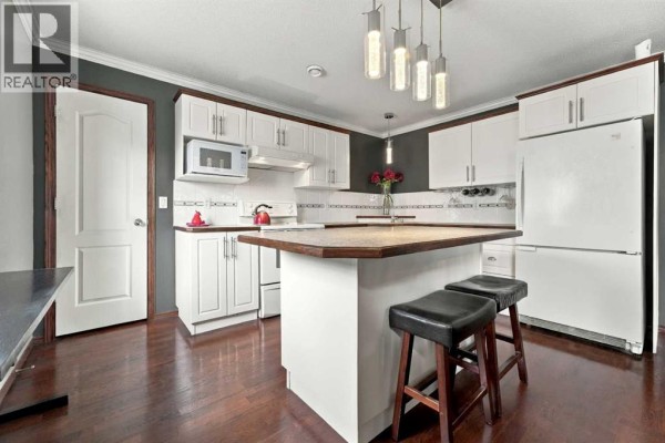 3pc Bathroom - 24e, 32 Daines Avenue, Red Deer, AB T4R2Z5 Photo 5