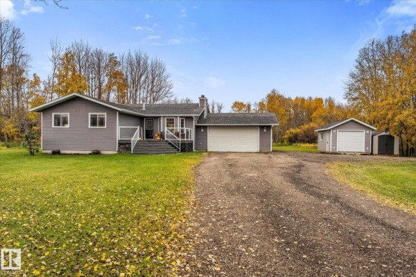 Kitchen - #25 21215 Wye Rd, Rural Strathcona County, AB T8L1C8 Photo 3