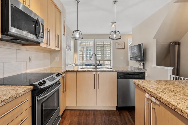 25 8250 209b Street, Langley, BC V2Y0J7 Photo 4
