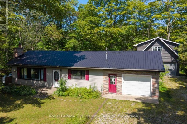 Bedroom - 25 Avele Road, South Bruce Peninsula, ON N0H2T0 Photo 2