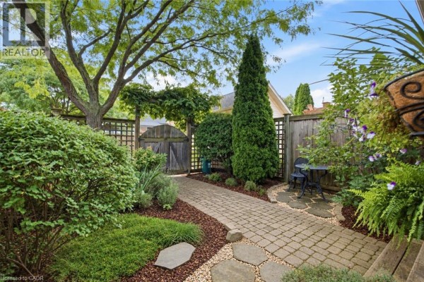 25 Balmoral Drive, Niagara On The Lake, ON, photo 3