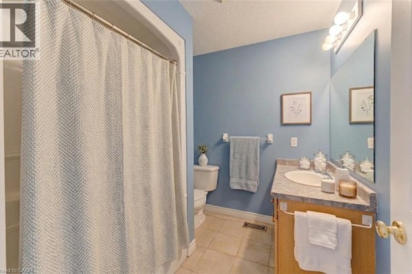 3pc Bathroom - 25 Bankside Drive Unit# 2, Kitchener, ON N2N3M6 Photo 5