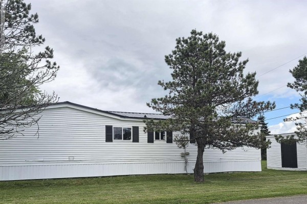 25 Brentwood Estates, Amherst, NS, photo 3