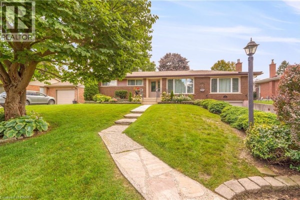 25 Brier Crescent, Brantford