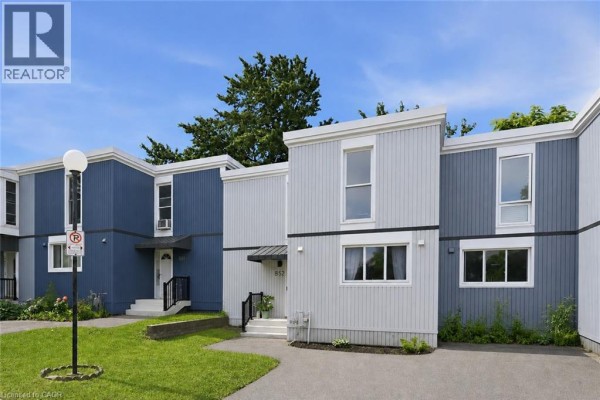25 Britten Close Unit# B52, Hamilton, ON, photo 2